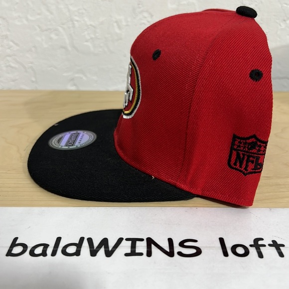 NFL San Francisco 49ers SnapBack Red Hat - Picture 3 of 5